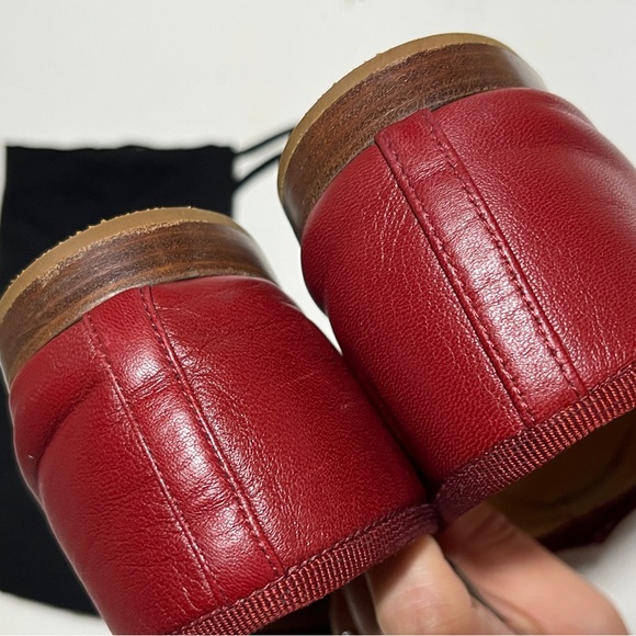 CHANEL Women's Burgundy and Navy Flats - Picture 3 of 10